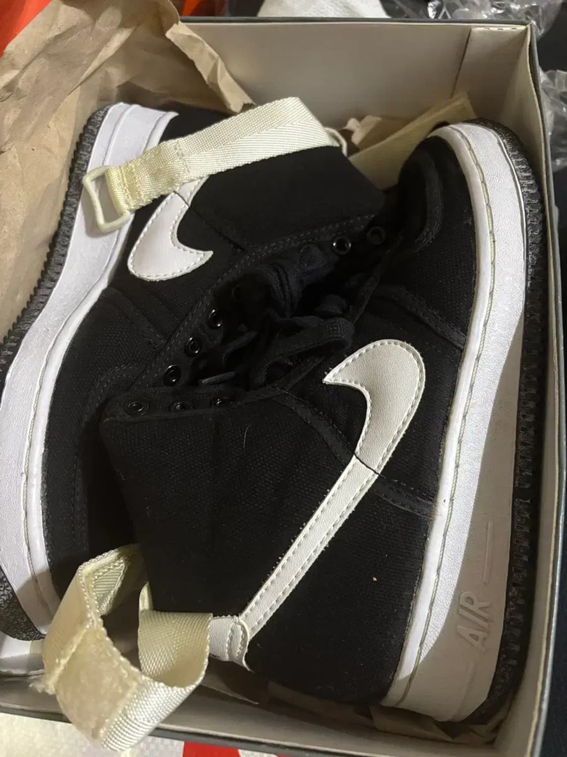 나이키 에어포스1 하이 cvs 블랙/화이트 260mm 신품 상품이미지1