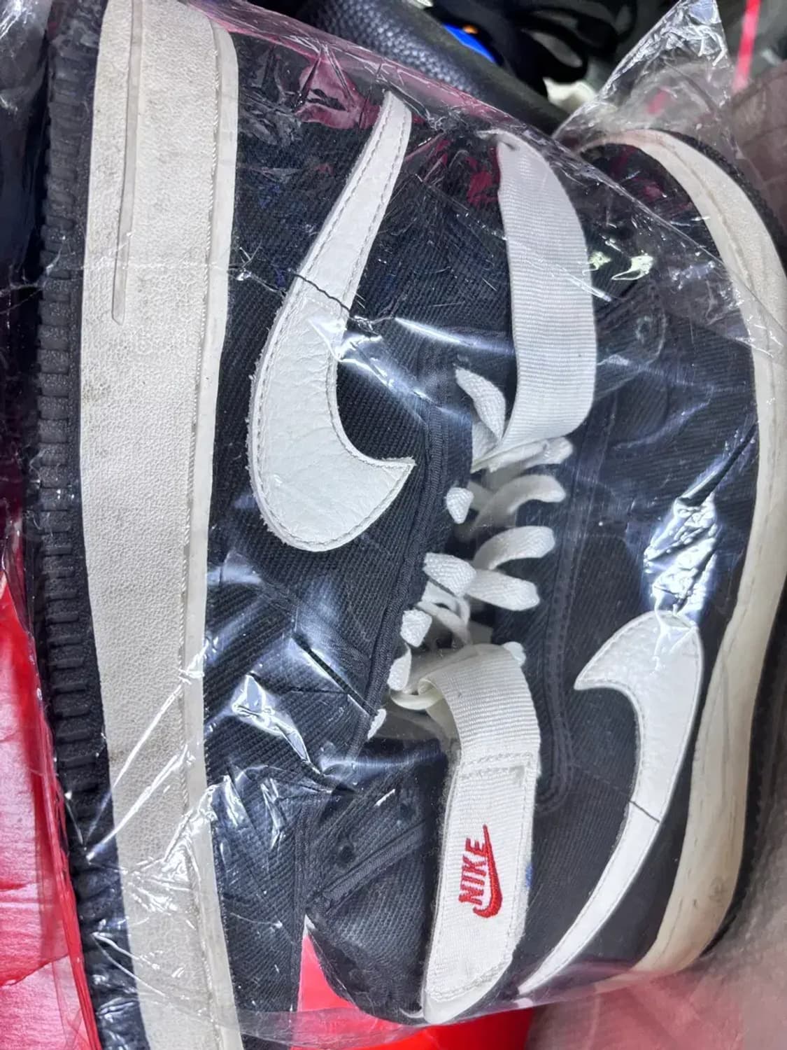 나이키 에어포스1 하이 레트로 2016 블랙/화이트 상품이미지3