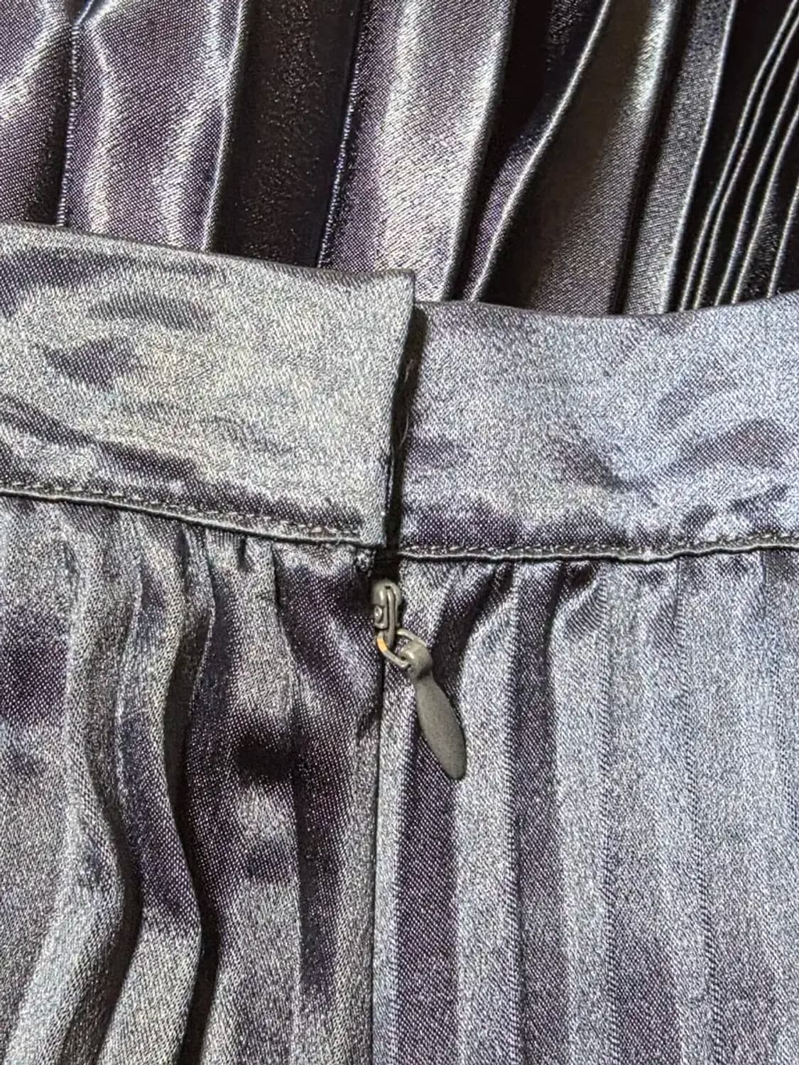 오르 네이비 플리츠 롱 스커트 상품이미지4