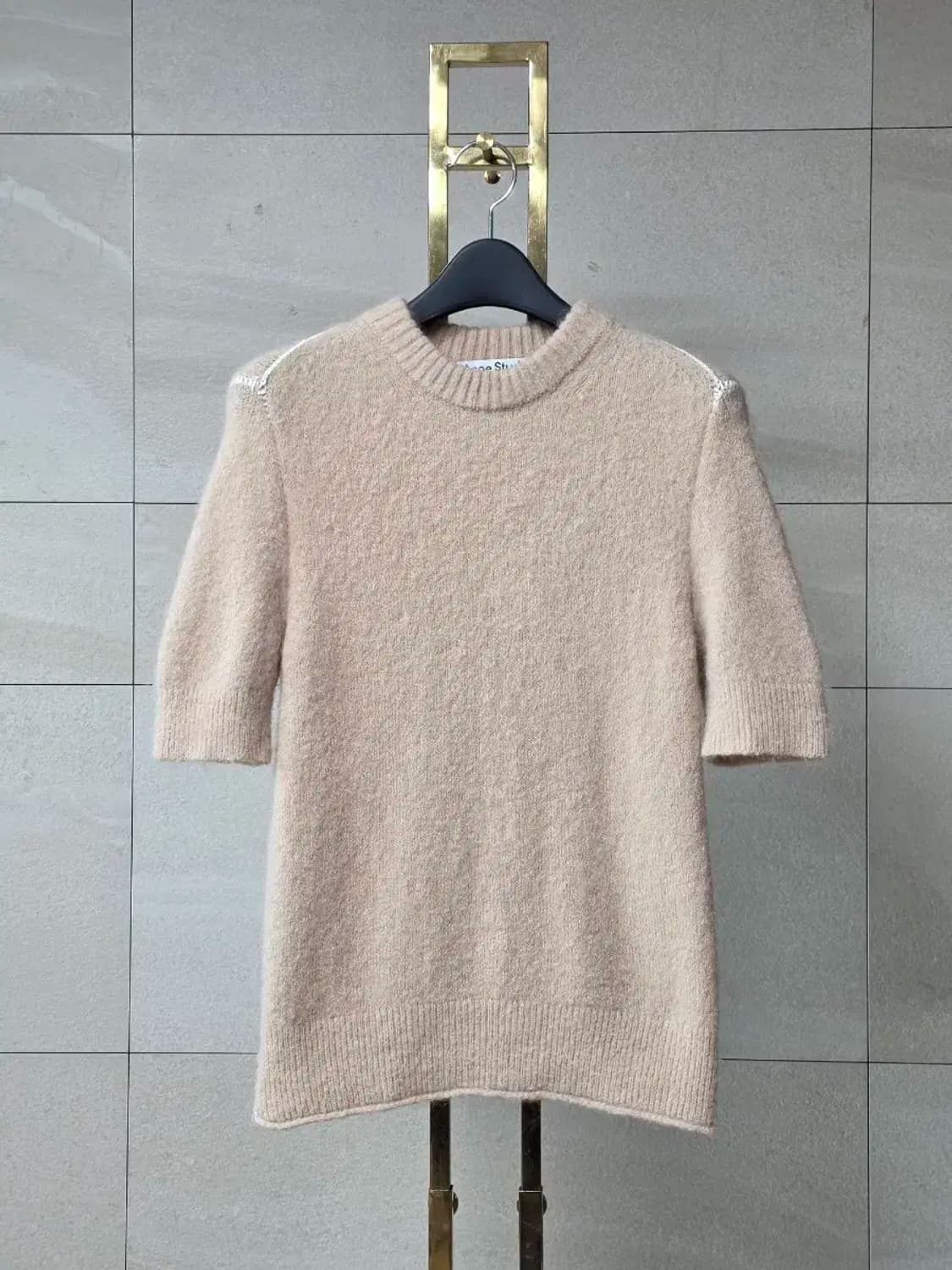 아크네 스튜디오 상품이미지1