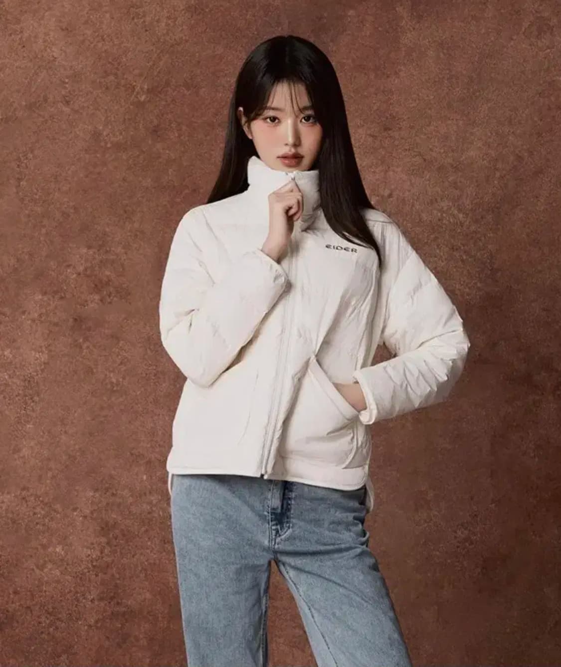 장원영착용 24 아이더 데일리 경량 여성 슬림다운 THERMOLOCK C 상품이미지1