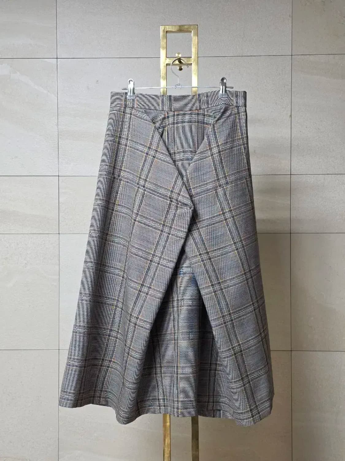 비비안웨스트우드 체크 스커트 상품이미지1