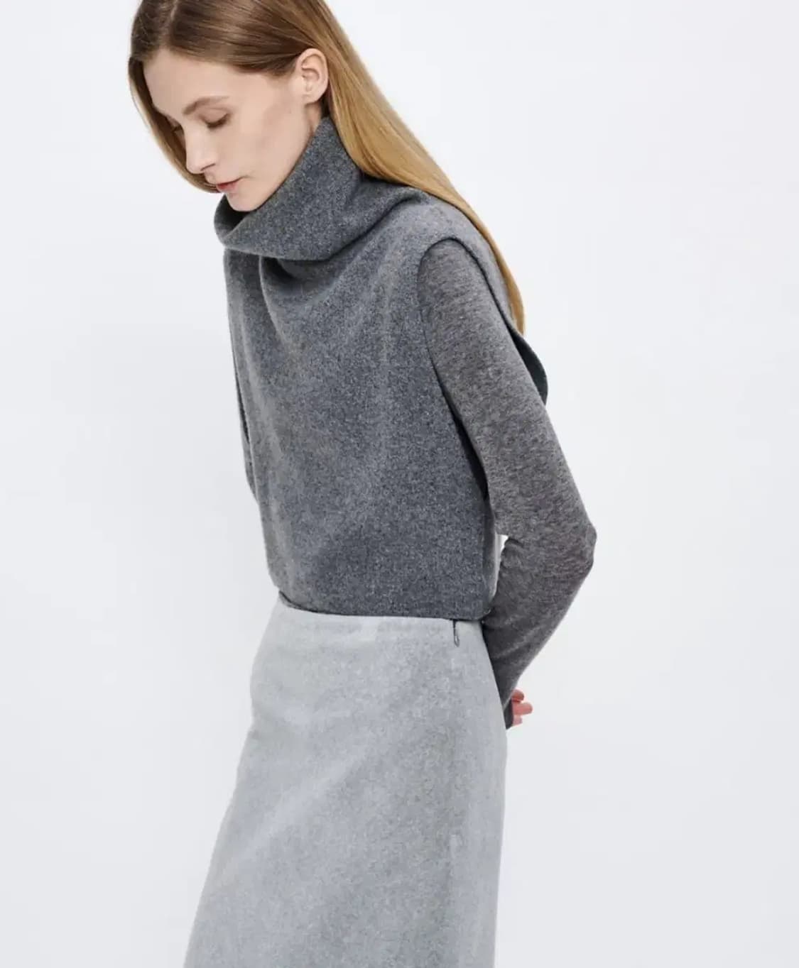 r2w 크롭 베스트 상품이미지1