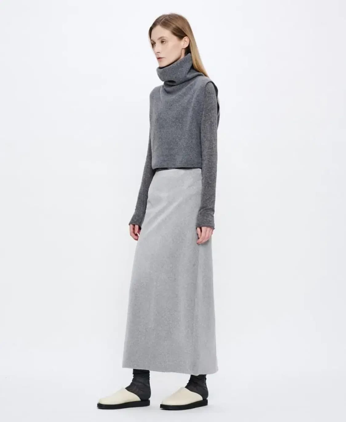 r2w 크롭 베스트 상품이미지3