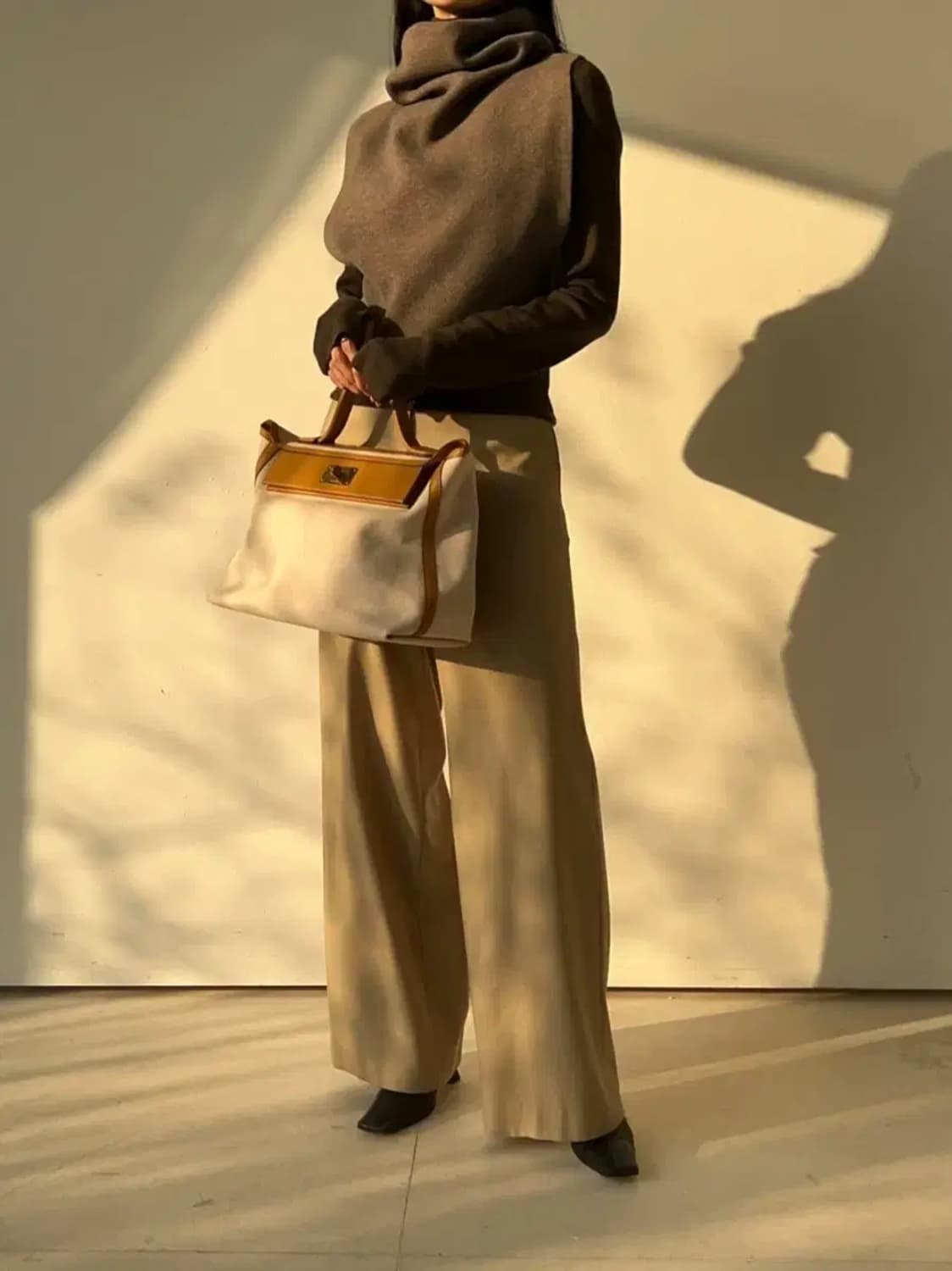 r2w 크롭 베스트 상품이미지3