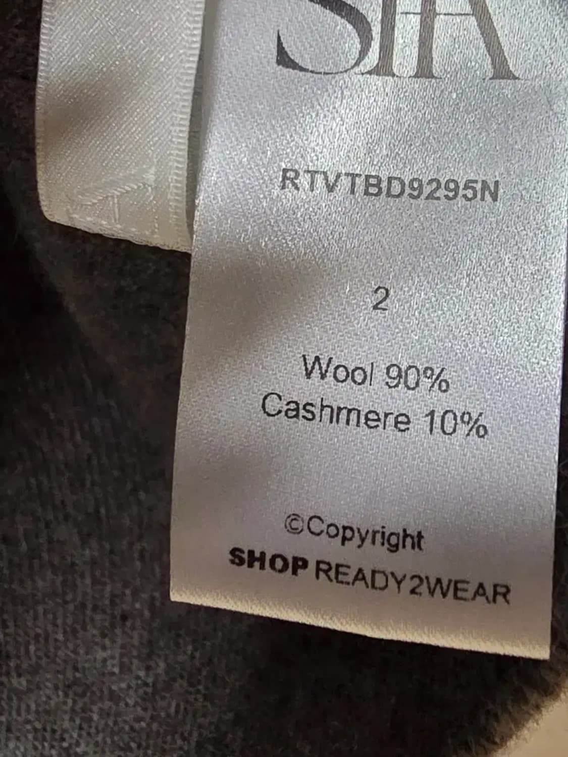 r2w 크롭 베스트 상품이미지4