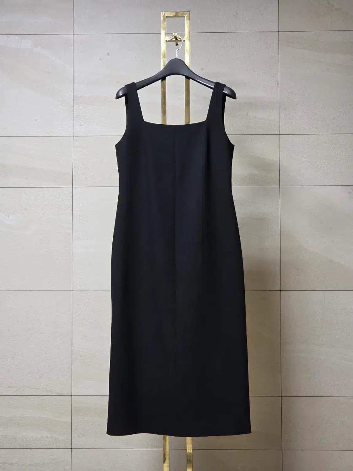 시에 스퀘어넥 슬리브리스 원피스 상품이미지1