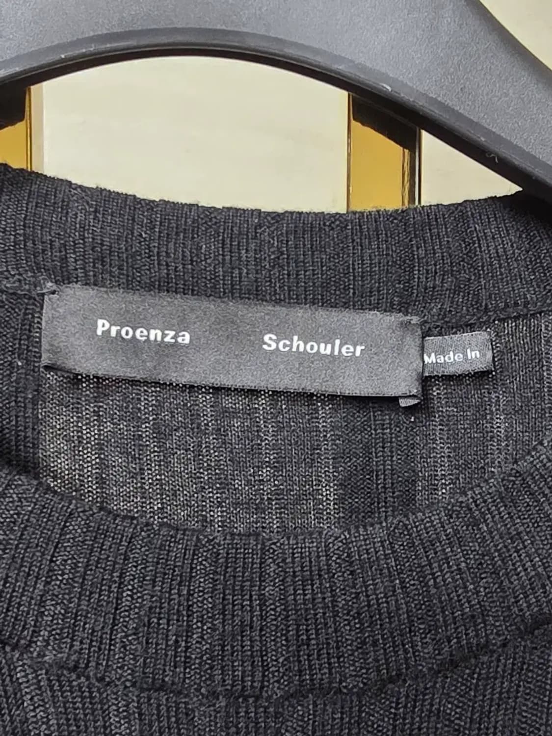 제니퍼 로렌스 착용 프로엔자슐러 상품이미지6