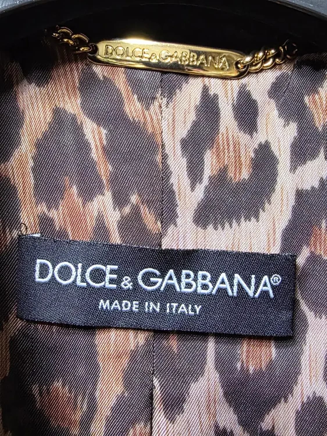 돌체앤가바나 벨벳 코트 상품이미지2