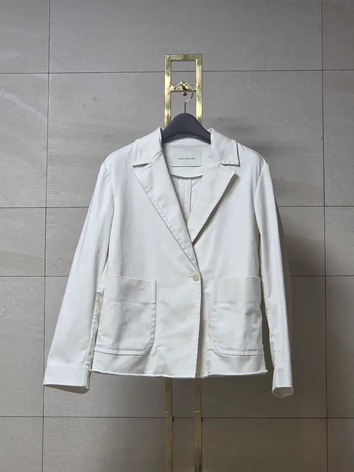 세드릭 샬리에 아이보리 블레이저 상품이미지1