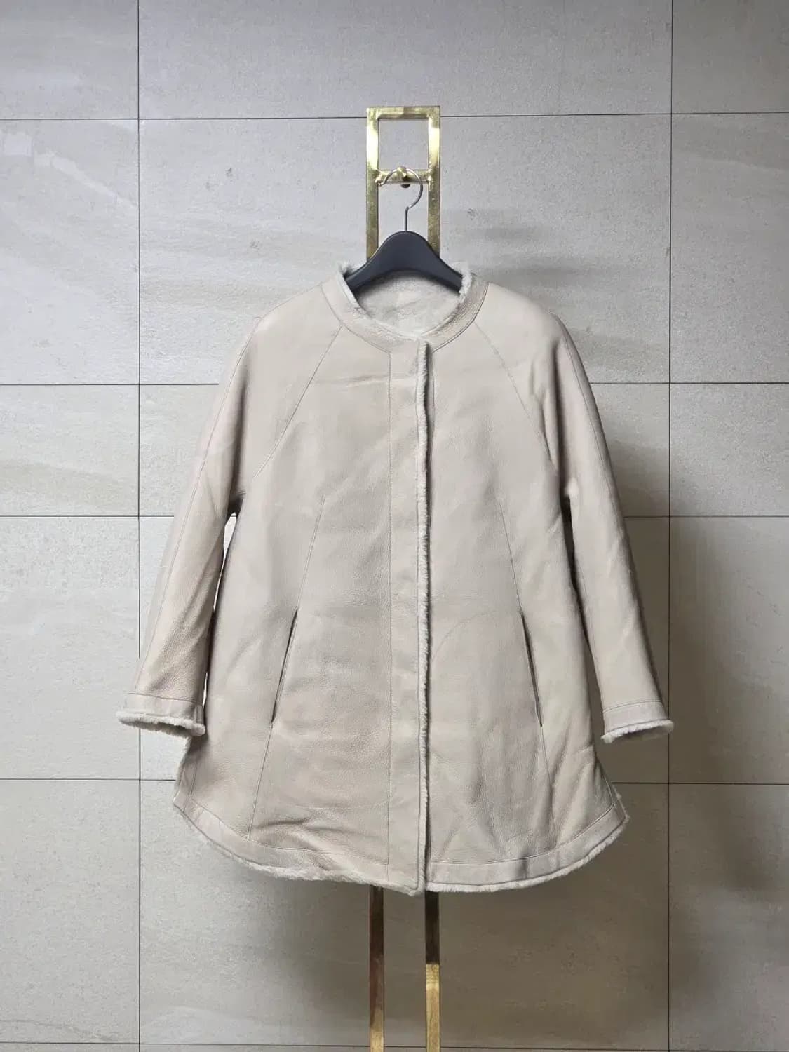 앤디앤뎁 리얼 리버시블 무스탕 상품이미지1