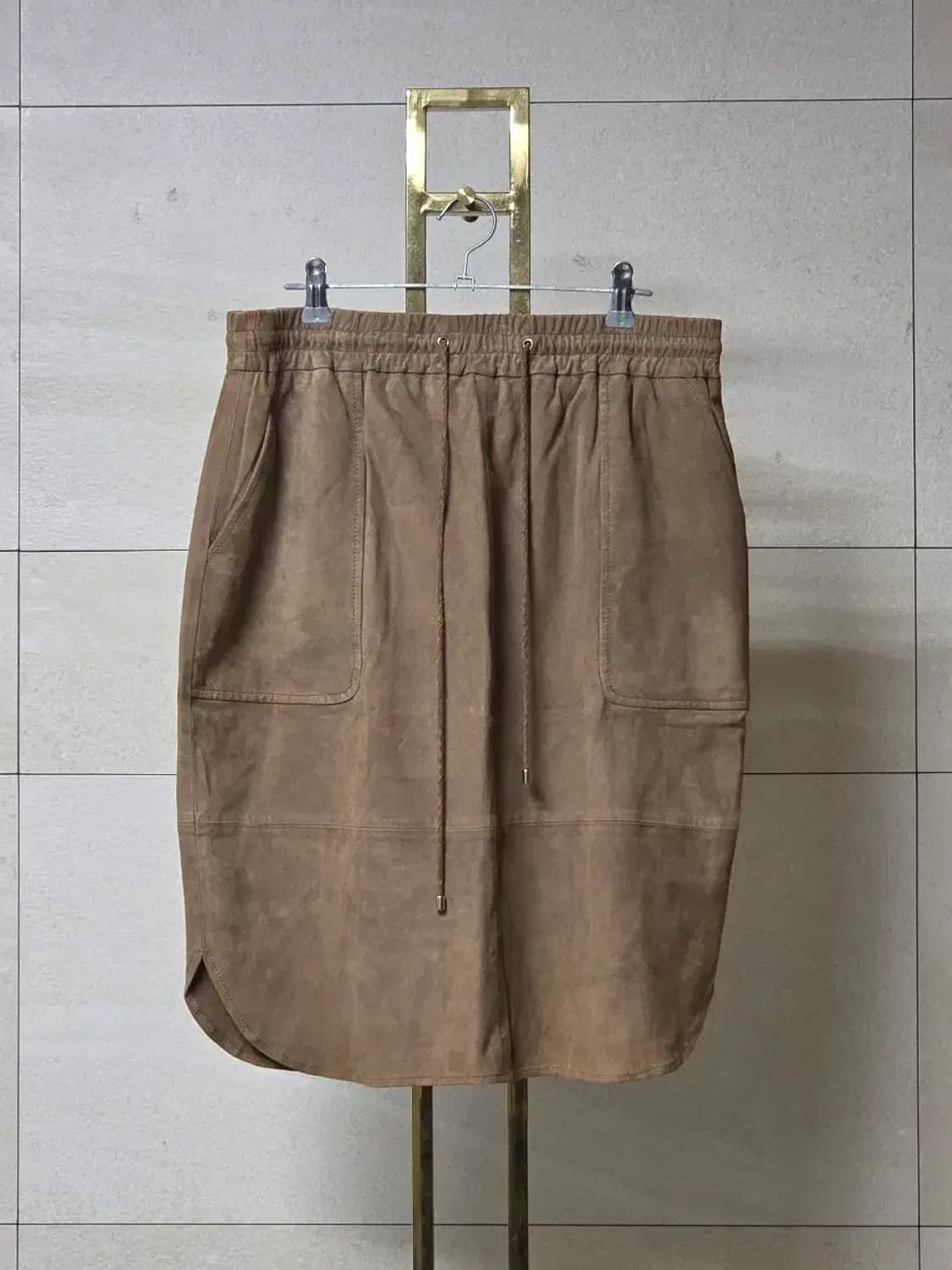 새제품 마시모두띠 리얼 고트스킨 스웨이드 밴딩 스커트 상품이미지1