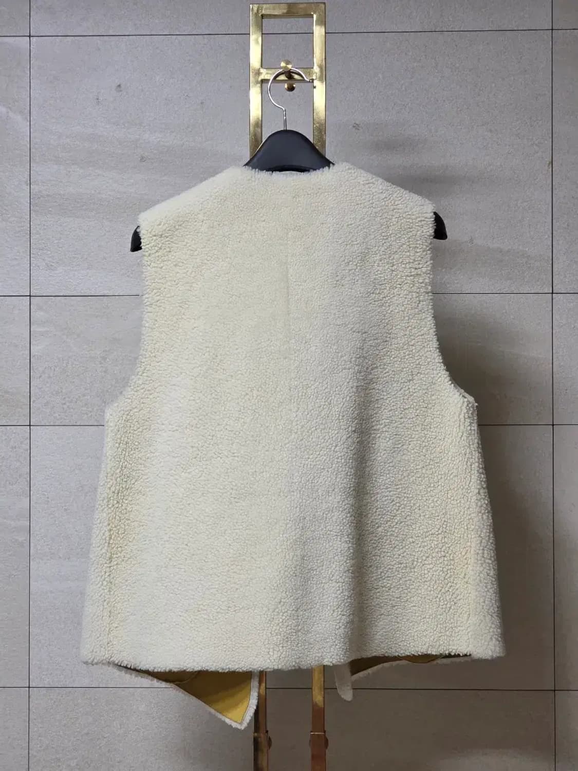 리퍼(REFUR) 리얼양털 100% 리버서블 베스트 상품이미지2