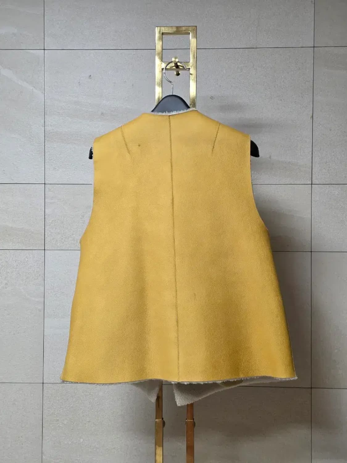 리퍼(REFUR) 리얼양털 100% 리버서블 베스트 상품이미지5