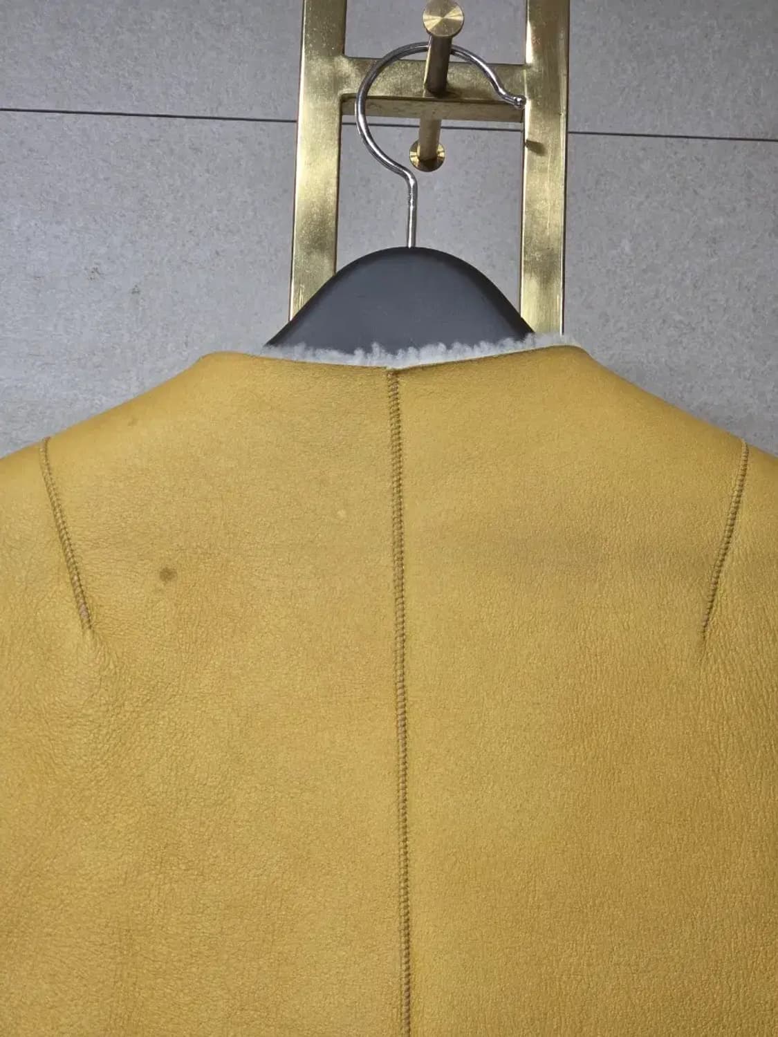 리퍼(REFUR) 리얼양털 100% 리버서블 베스트 상품이미지6