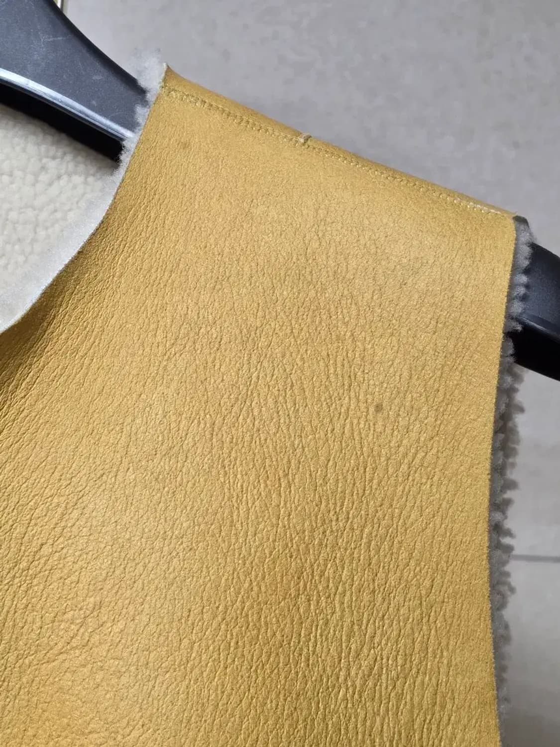 리퍼(REFUR) 리얼양털 100% 리버서블 베스트 상품이미지8