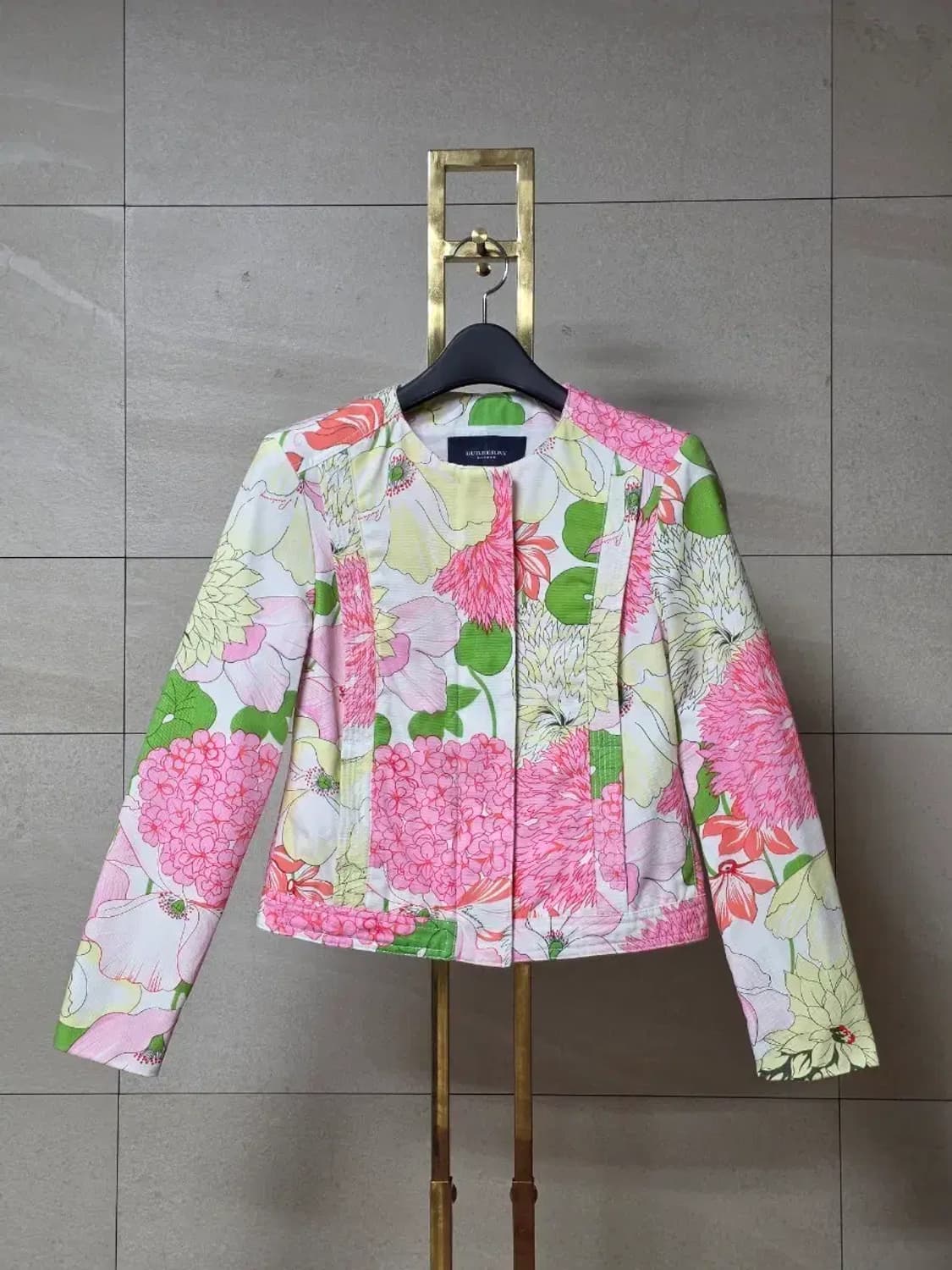버버리 플로럴 프린트 코튼 집업 자켓 상품이미지1
