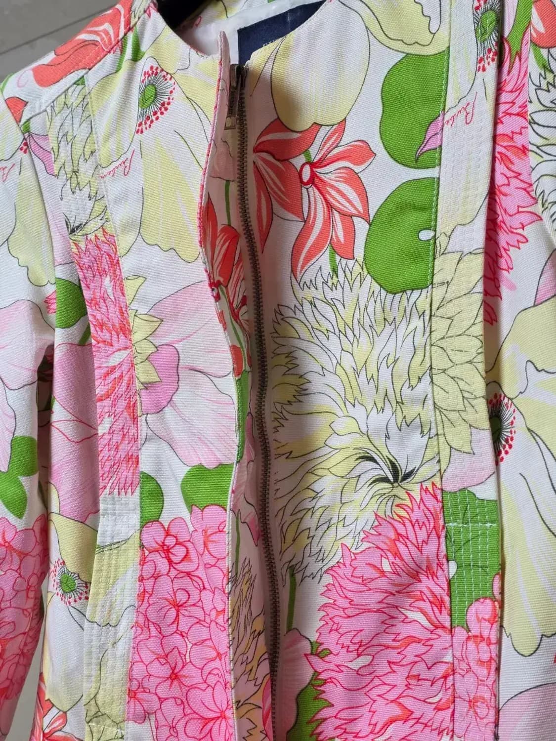 버버리 플로럴 프린트 코튼 집업 자켓 상품이미지2