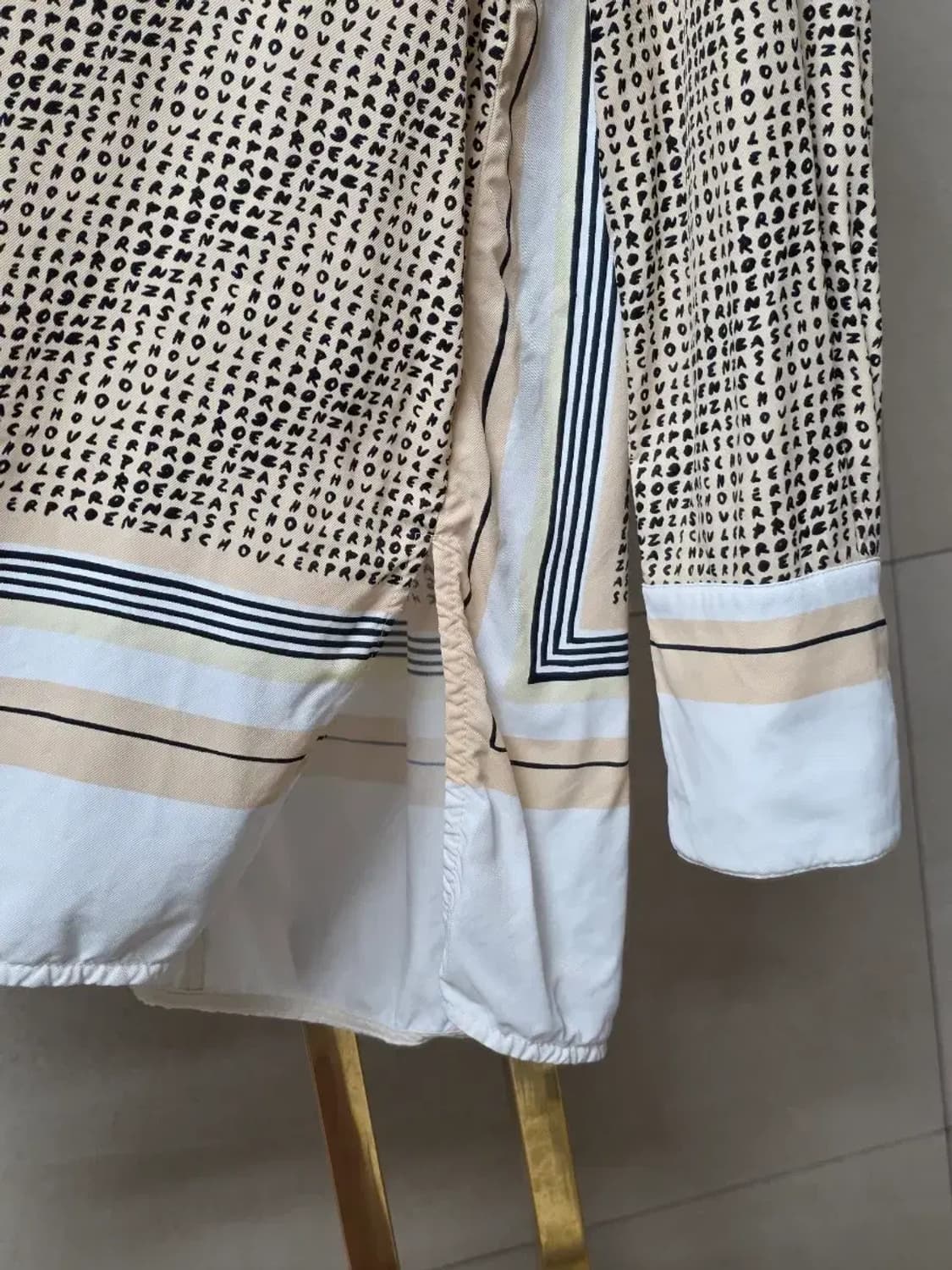 프로엔자슐러 패턴 블라우스 상품이미지3