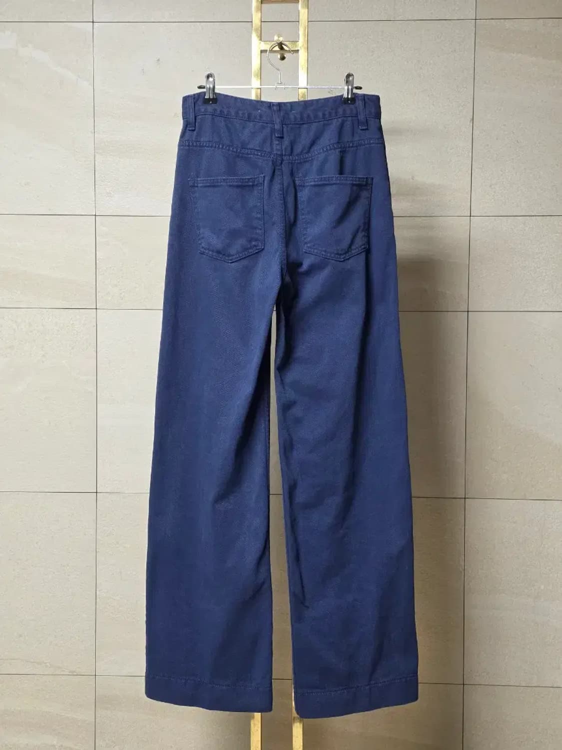 스튜디오테이블 핀턱 와이드 데님 팬츠 네이비 상품이미지4