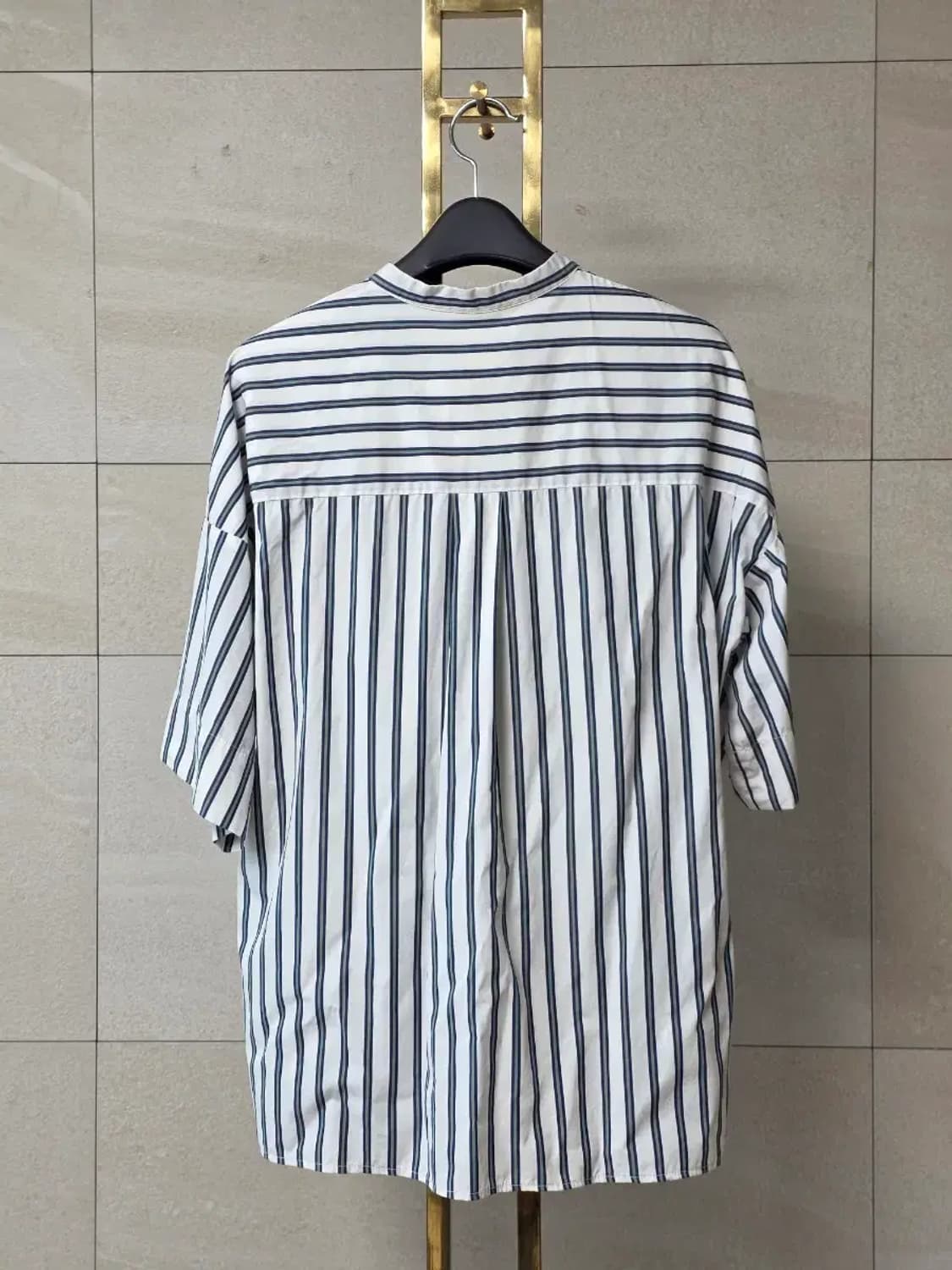 위켄드 막스마라 스트라이프 러플 블라우스 상품이미지5