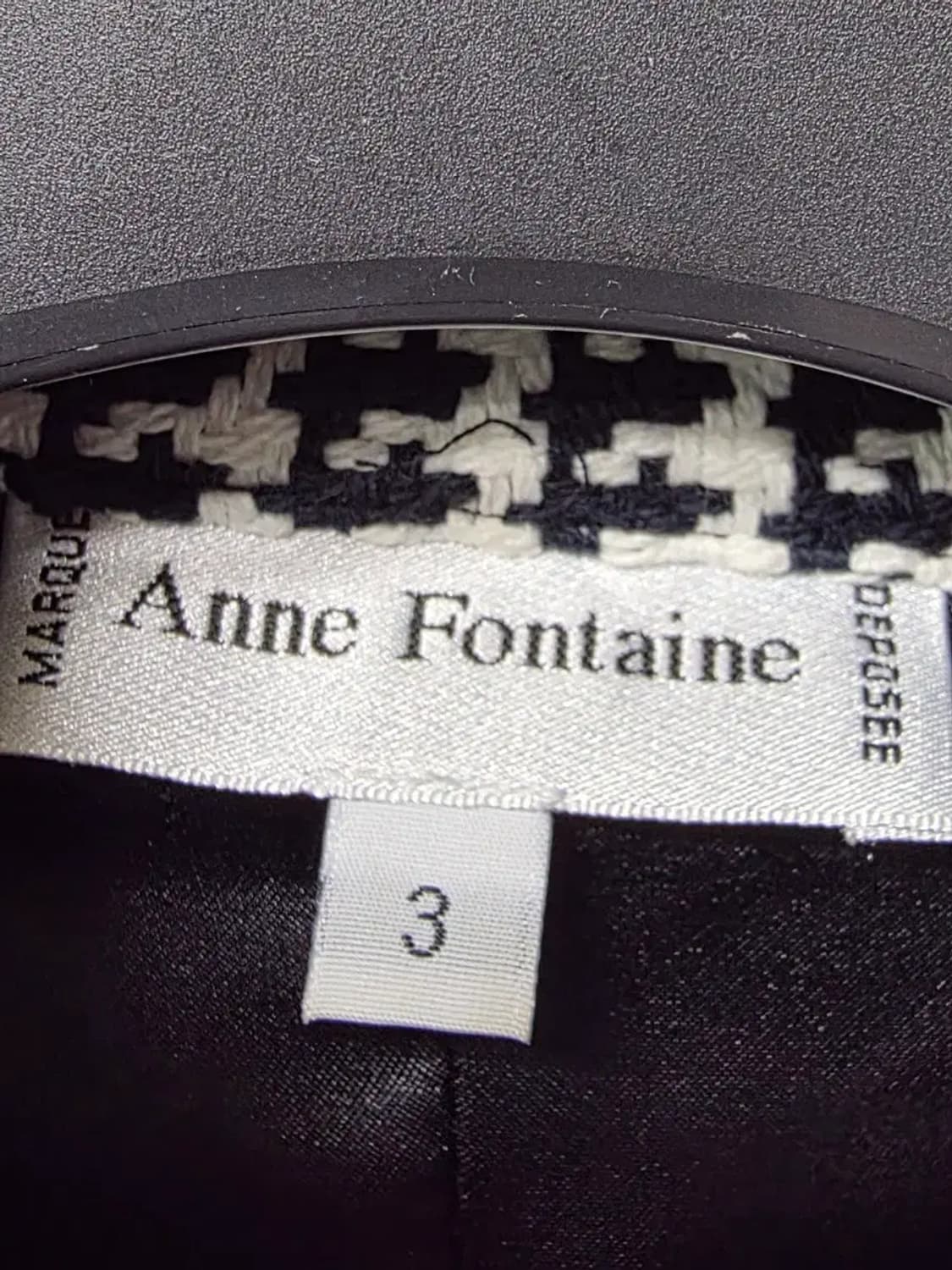 안느퐁텐 하운드투스 자켓과 러플 머플러 상품이미지2