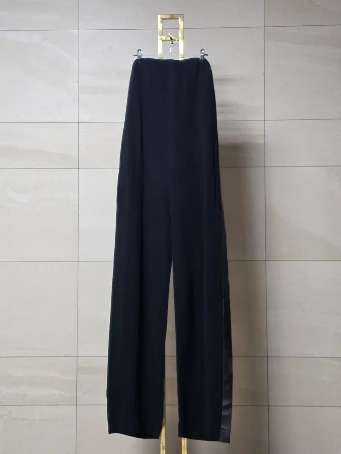 새제품 셀린느 램스킨 사이드라인 점프수트 상품이미지3