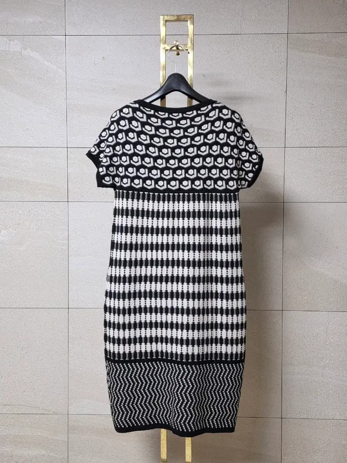 막스마라 위켄드 지오메트릭 니트 원피스 상품이미지4