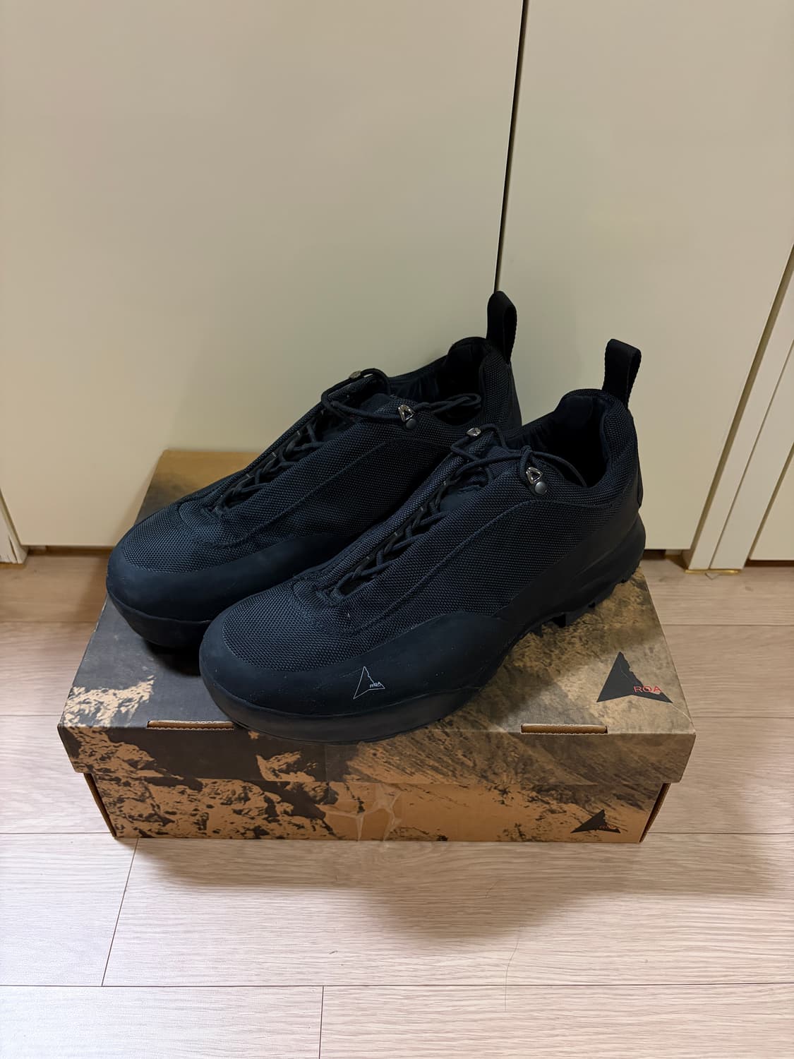 [44] ROA 로아 친지노 싱기노 신기노 블랙 상품이미지1