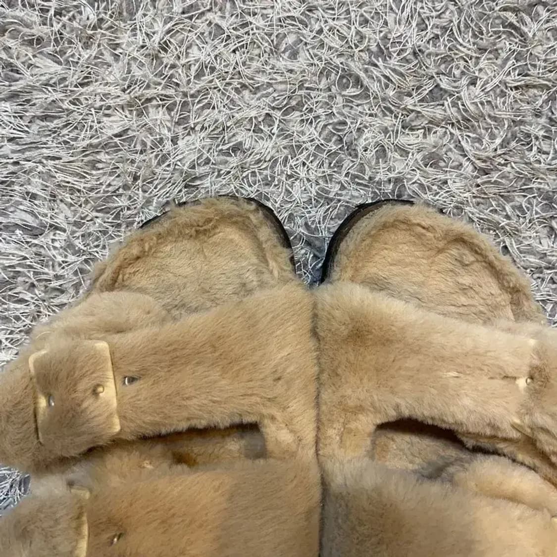 어그 UGG 퍼 털슬리퍼 235 G03392 상품이미지6