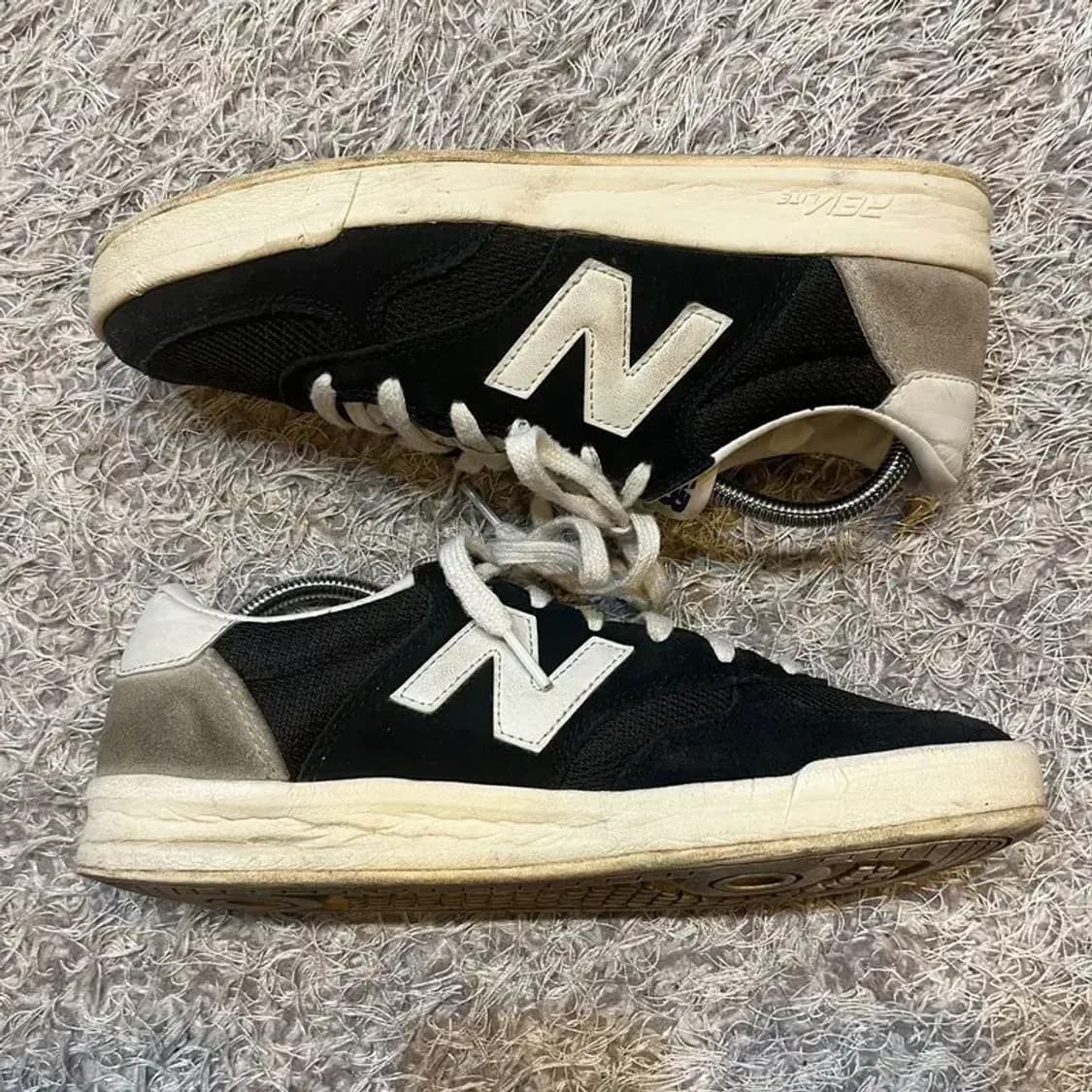 뉴발란스 CRT300 스니커즈 운동화 250 G03842 상품이미지3