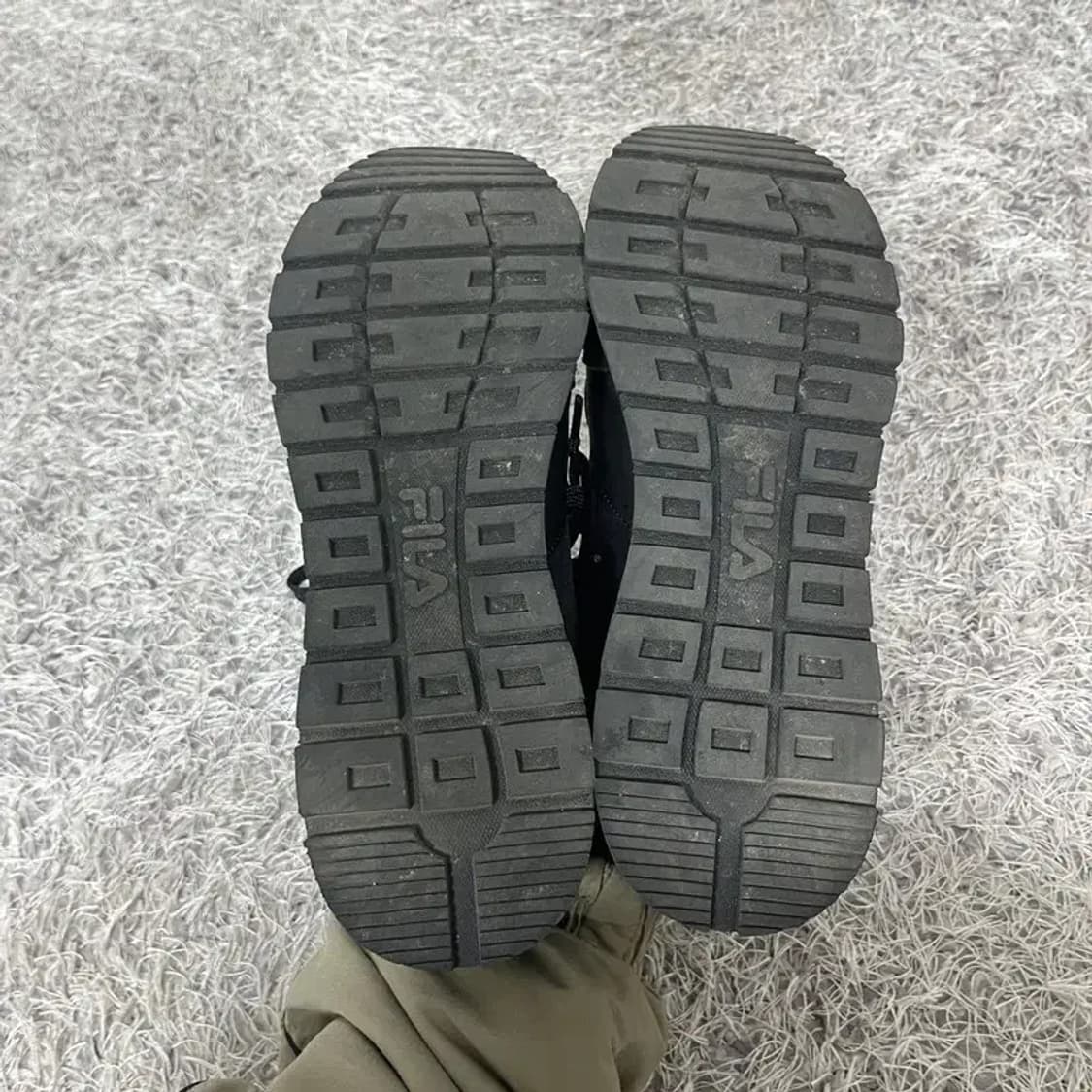 필라 데일리 블랙 스니커즈 운동화 250 G04608 상품이미지5