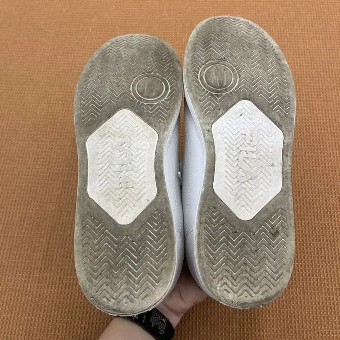 필라 캐주얼 화이트 스니커즈 운동화 260 G04759 상품이미지5