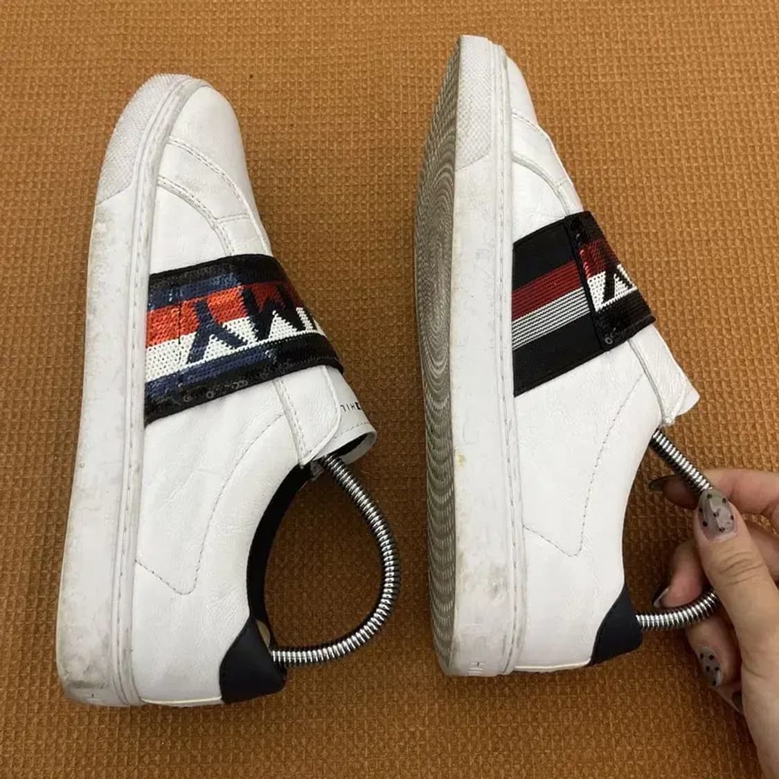 타미힐피거 레더 스팽글 슬립온 235 G04771 상품이미지4