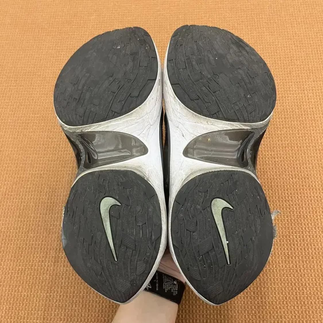 나이키 N110 스니커즈 운동화 260 G04772 상품이미지5