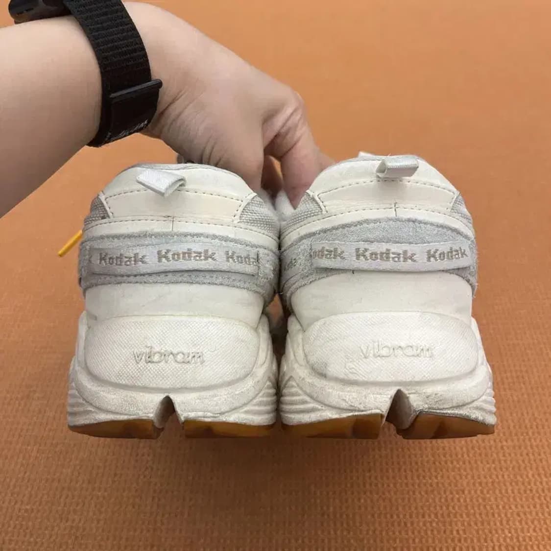 코닥 빈티지 스니커즈 운동화 270 G04854 상품이미지2