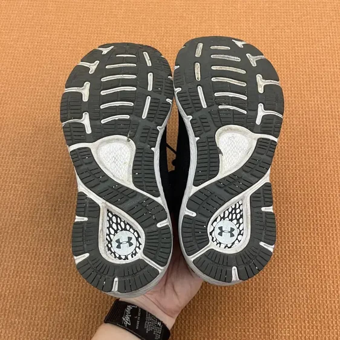 언더아머 UA 호버 소닉 3 런닝화 운동화 220 G04896 상품이미지5