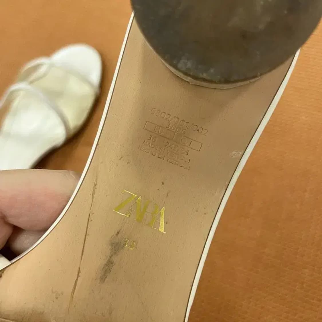 자라 ZARA 클리어 샌들 245 G05023 상품이미지6