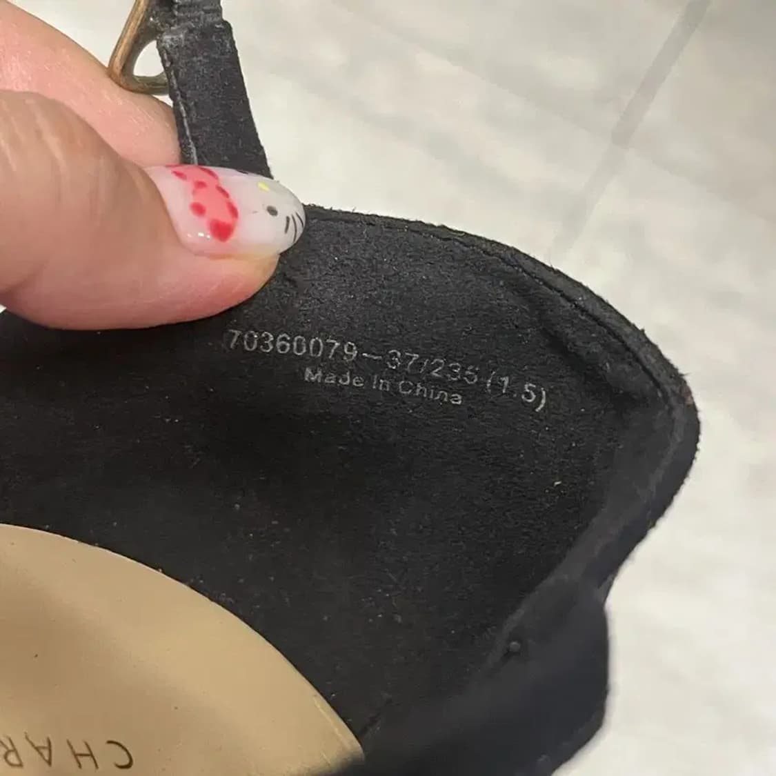 찰스앤키스 큐빅 T스트랩 플랫샌들 235 G05340 상품이미지6