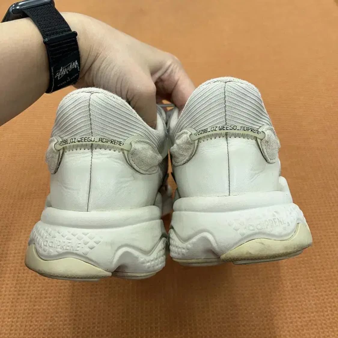 아디다스 오즈위고 화이트 베이지 스니커즈 운동화 신발 255 G05375 상품이미지2