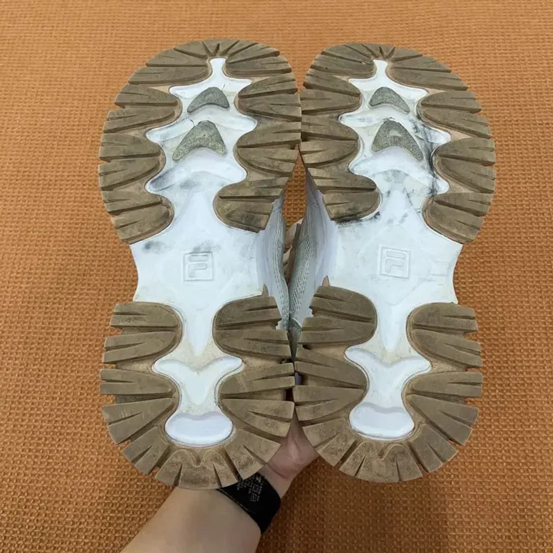 필라 FILA 어글리슈즈 스니커즈 운동화 여자 신발 240 G05376 상품이미지4
