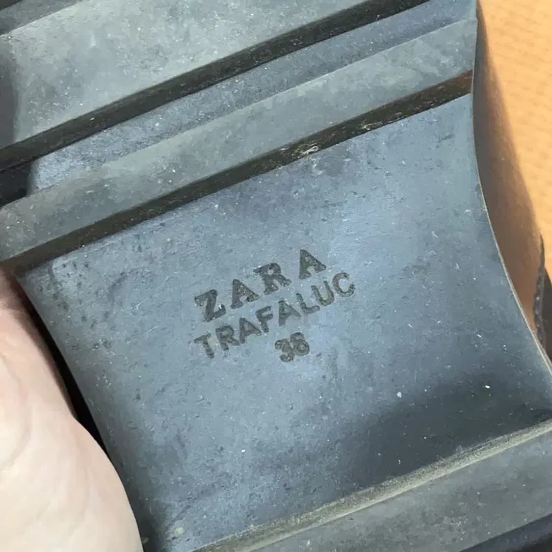 자라 ZARA 블랙 첼시 부츠 38 G05475 상품이미지5
