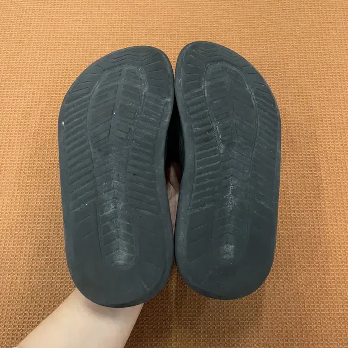 뉴발란스 빅로고 캐주얼 슬리퍼 240 G05530 상품이미지4
