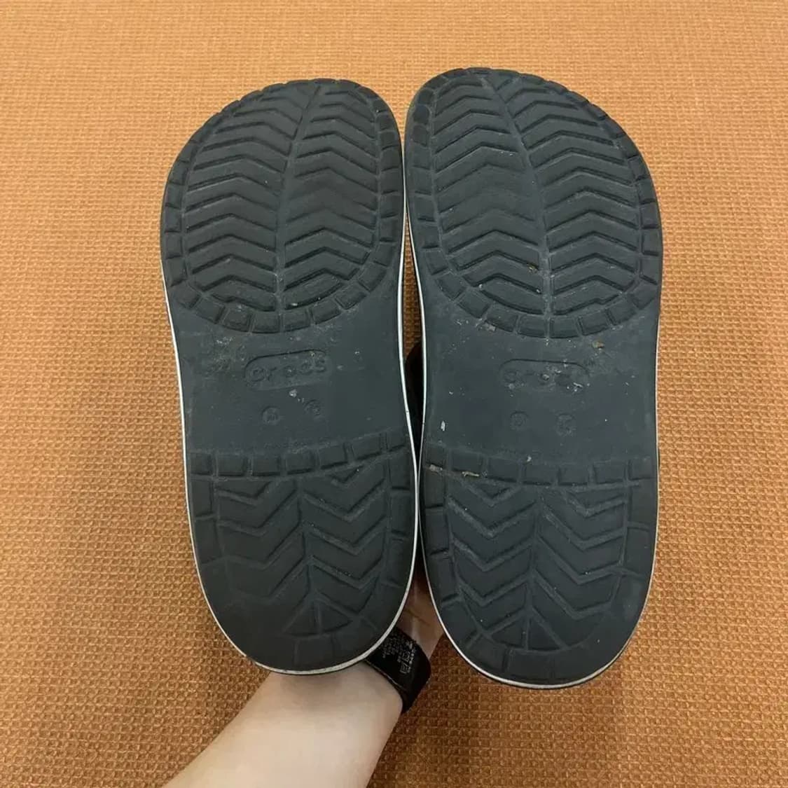 크록스 바야밴드 샌들 M12 G05641 상품이미지4