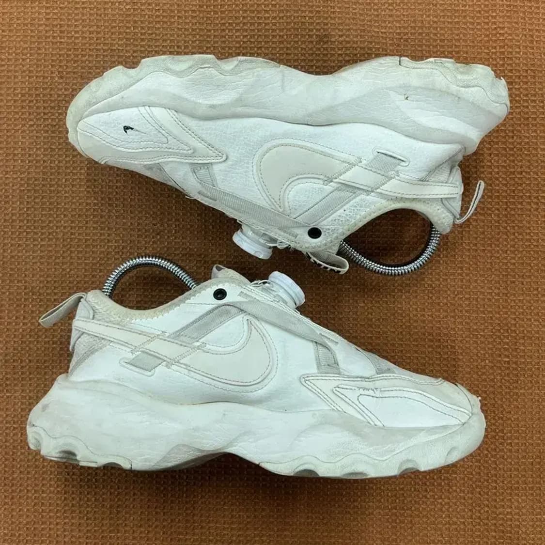나이키 TC 7900 스니커즈 운동화 230 G05763 상품이미지3