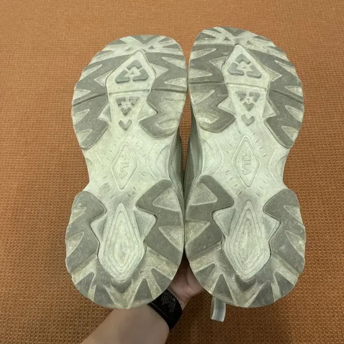 필라 우드블록 어글리슈즈 운동화 270 G05822 상품이미지4