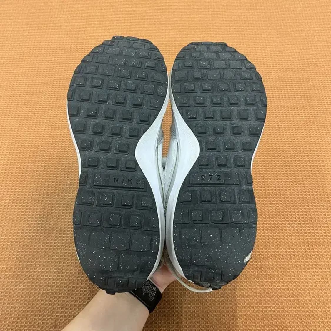 나이키 와플 데뷰 스니커즈 운동화 265 G05879 상품이미지4