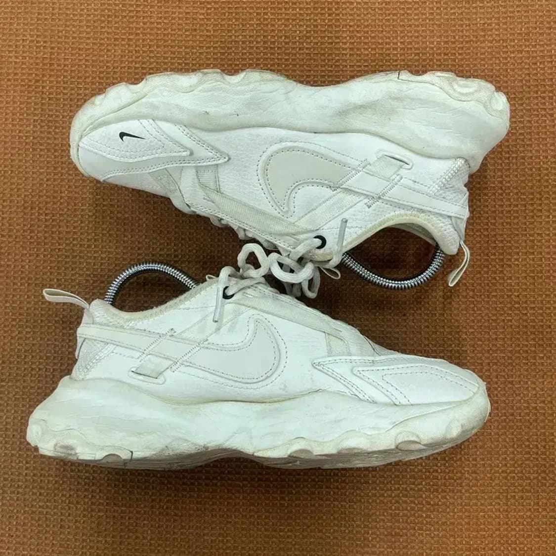 나이키 TC 7900 스니커즈 운동화 235 G05927 상품이미지3