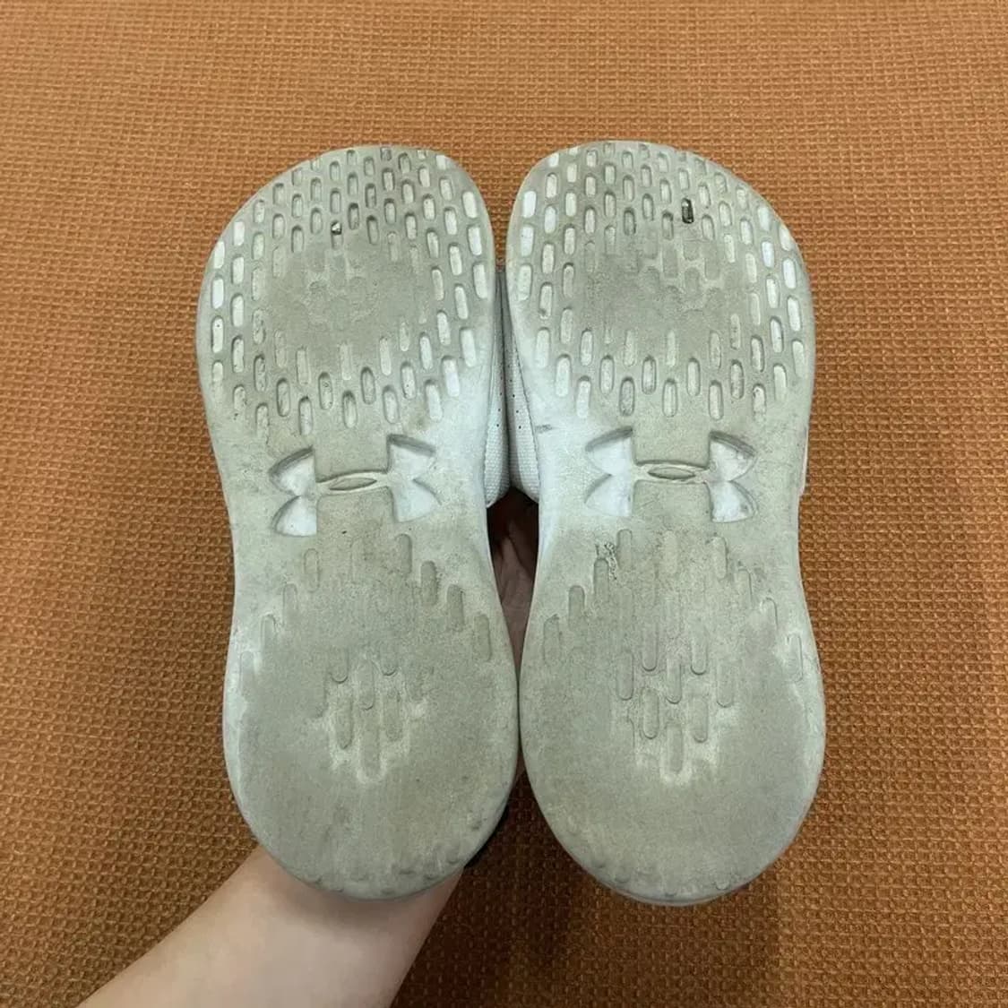언더아머 스트랩 슬리퍼 250 G06024 상품이미지4