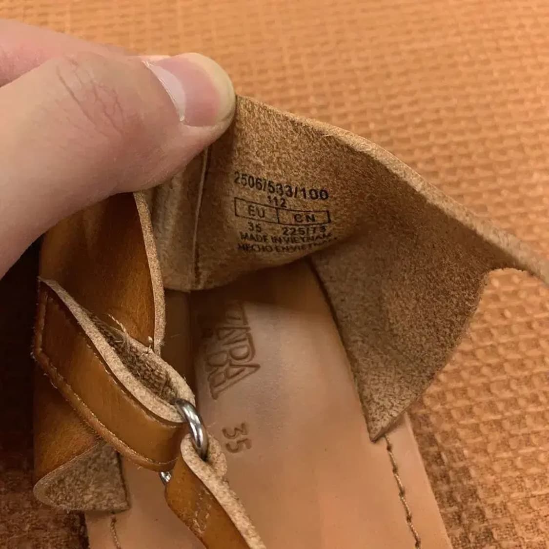 자라 ZARA 스트랩 샌들 225 G06156 상품이미지4